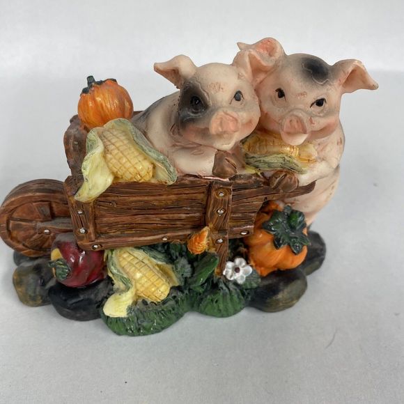 Pigs in a Wheelbarrow Figurine Resin Vegetables Veggies Garden Farmhouse Animals - Picture 2 of 10